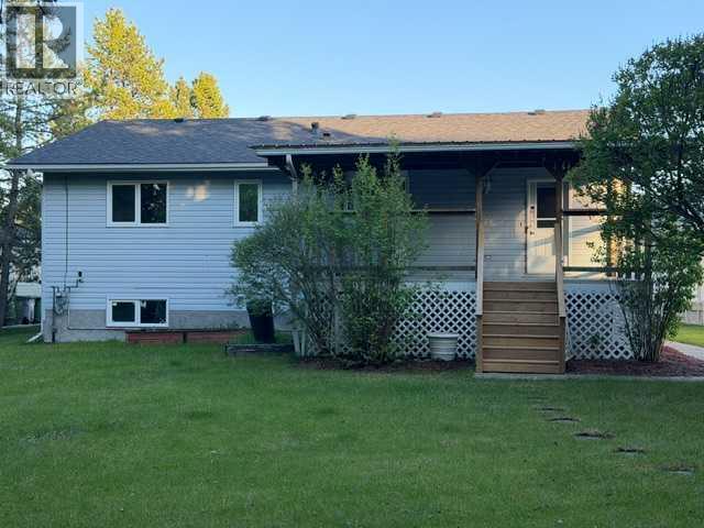 5226 18 Avenue - 2