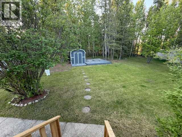 5226 18 Avenue - 3