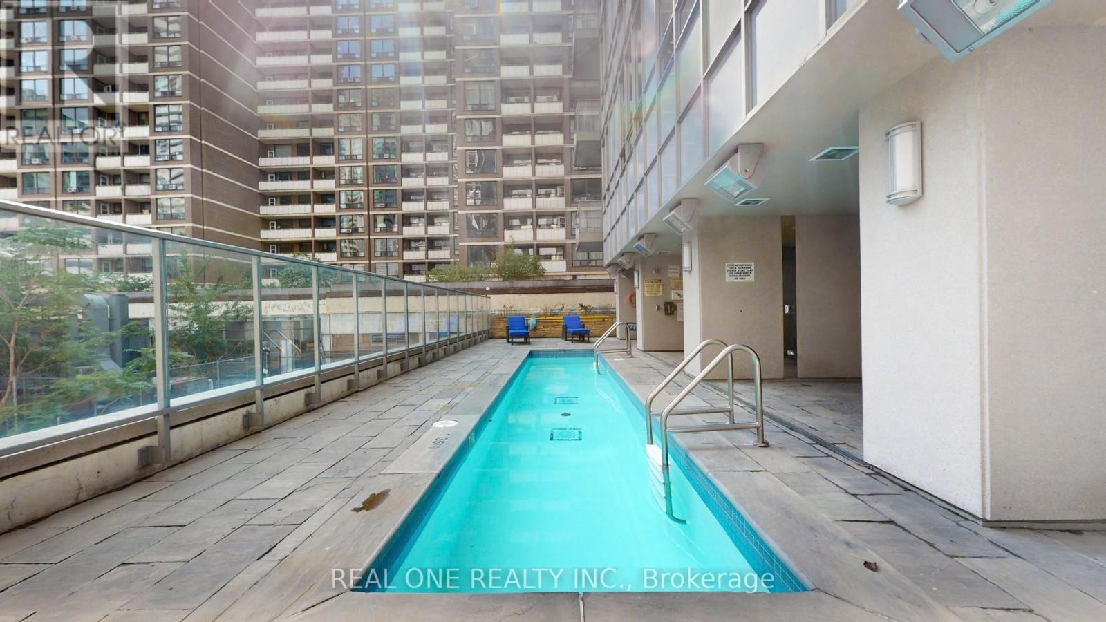 #1603 21 BALMUTO STREET - 45