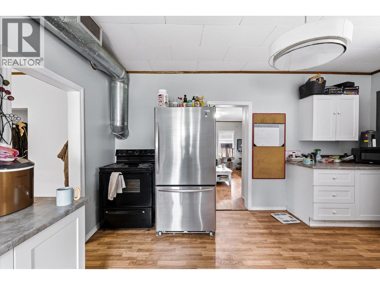 3576 Old Okanagan Highway - 9