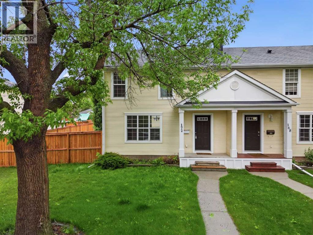 172 Somme Manor SW - 2