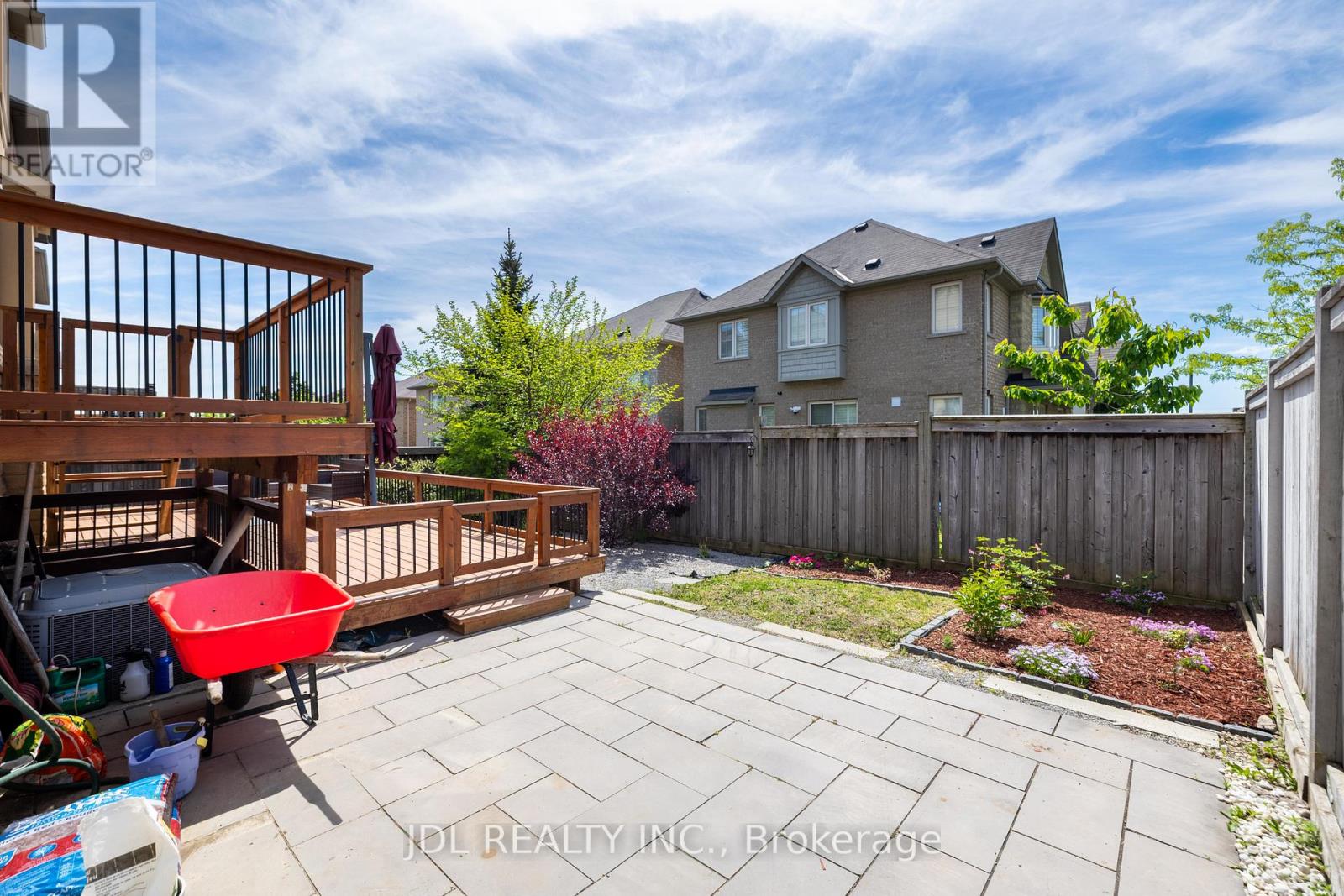 3 MANSARD DRIVE - 36