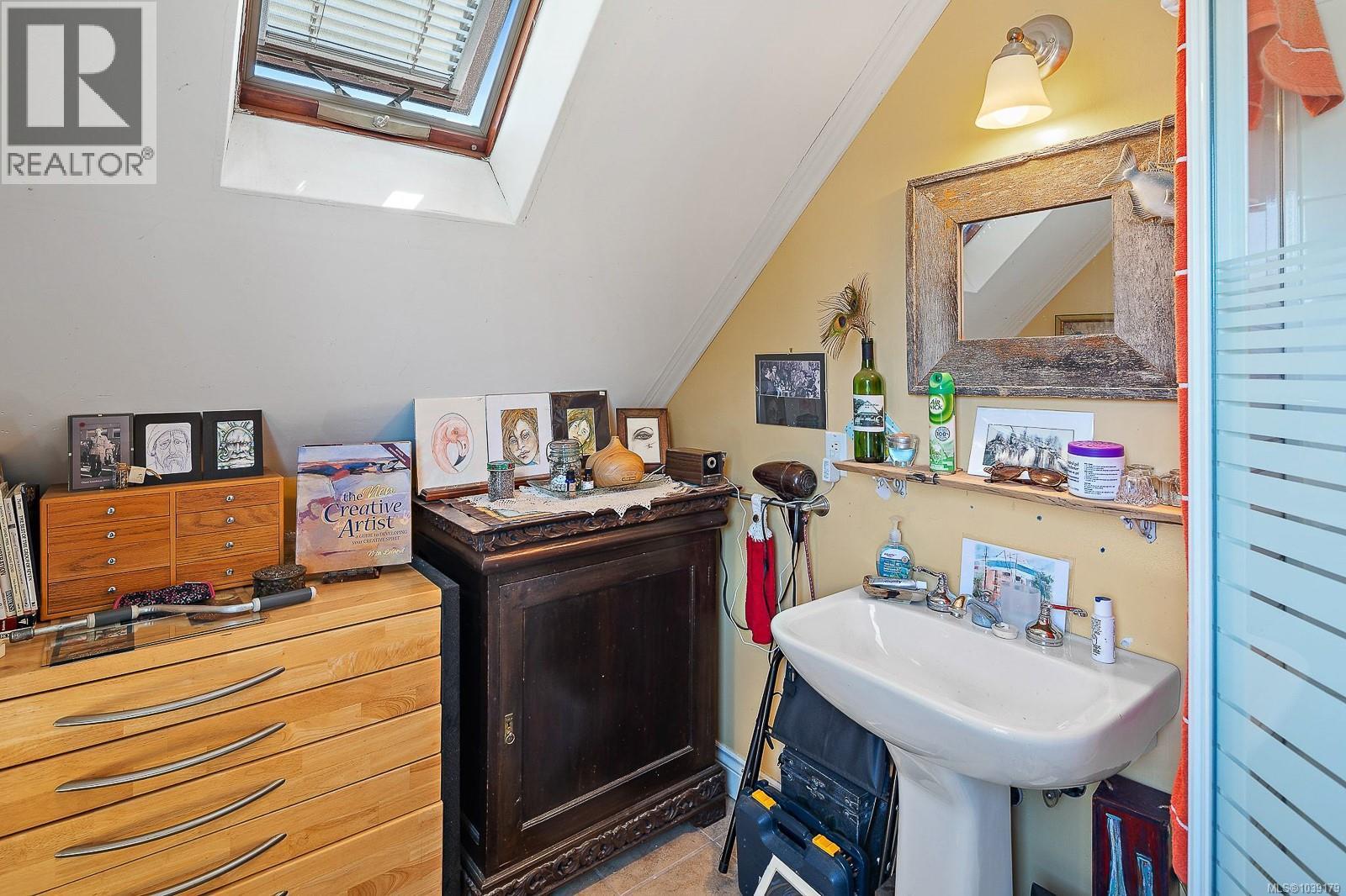 9712 Chemainus Rd, Chemainus