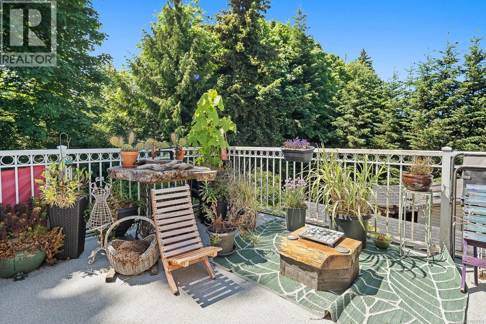 9712 Chemainus Rd, Chemainus