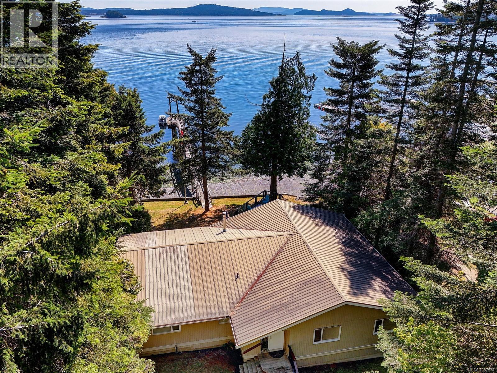  85 McKenzie Crescent, Piers Island