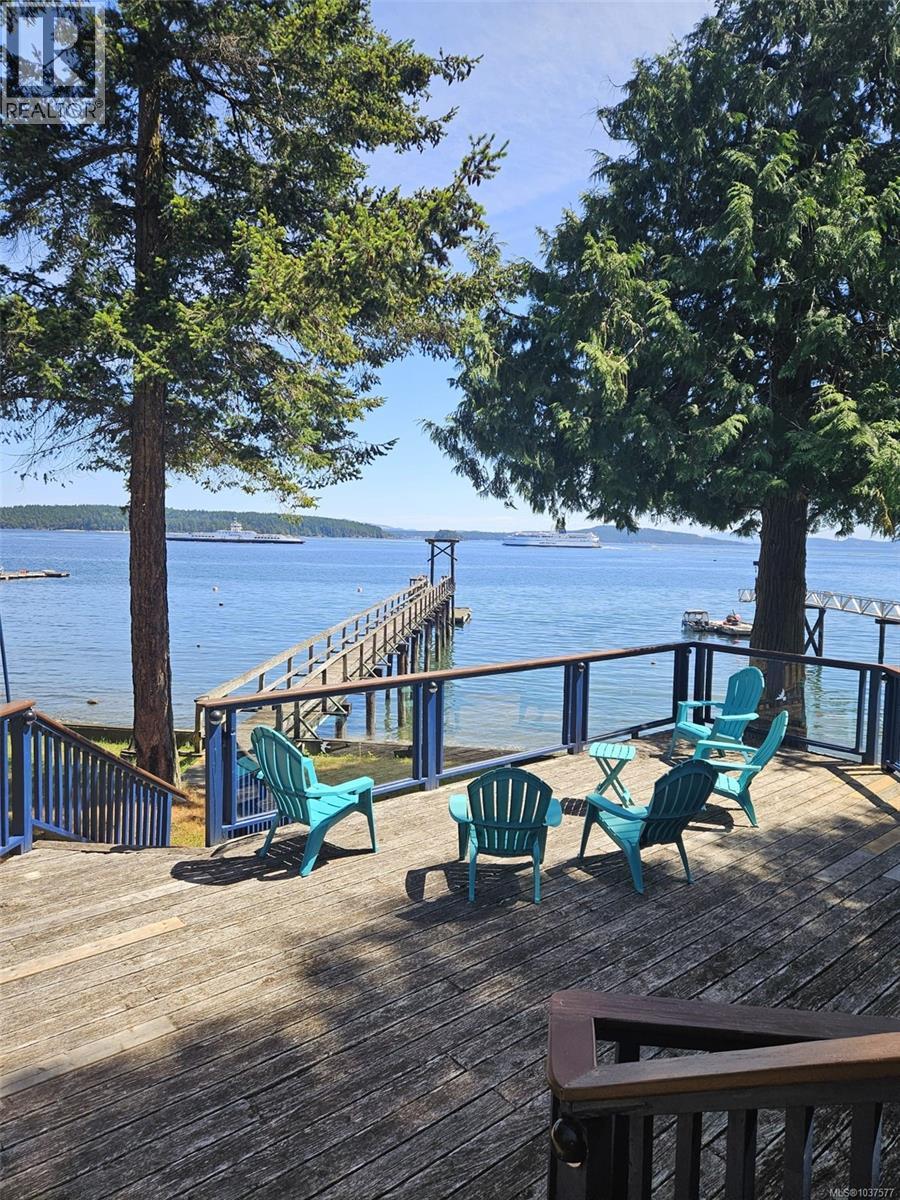  85 McKenzie Crescent, Piers Island