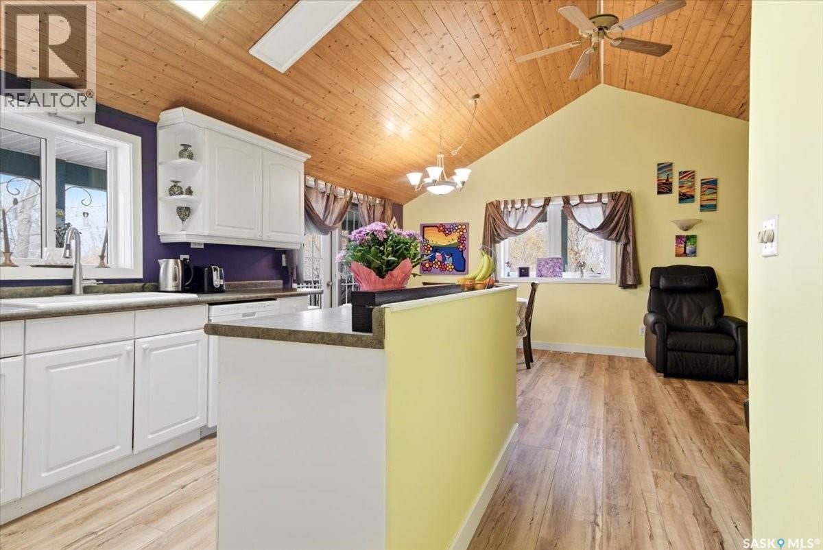 262 Raven AVENUE - 5