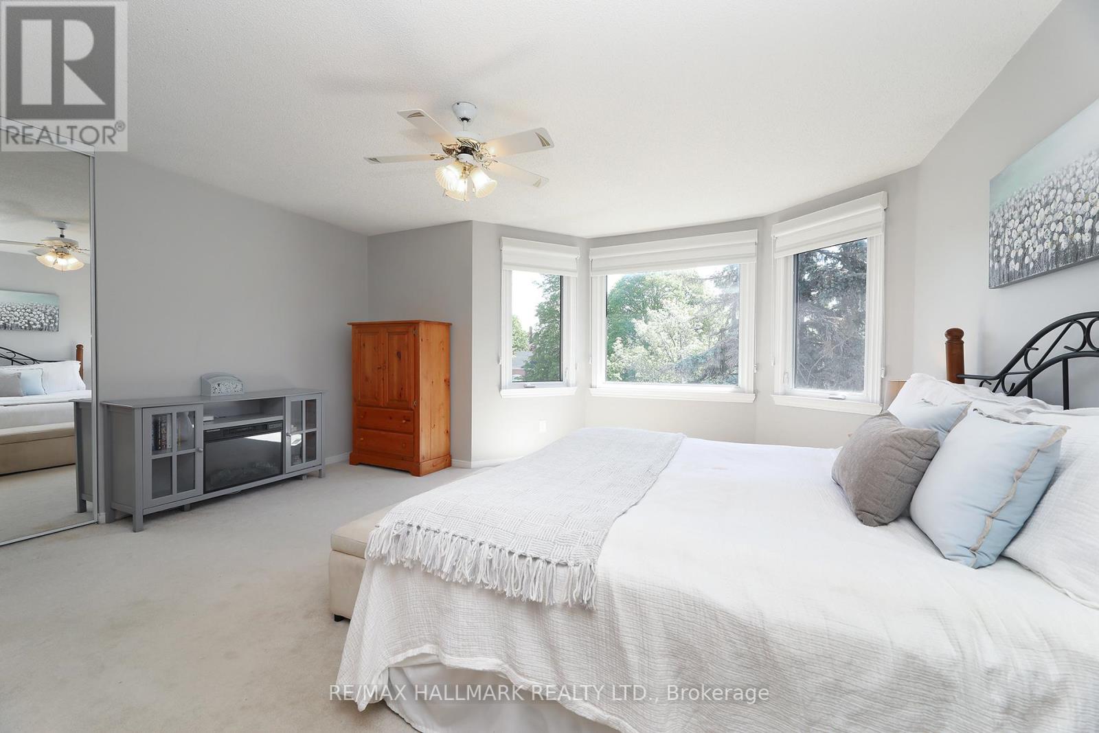 12 BOWES GARDEN COURT - 18