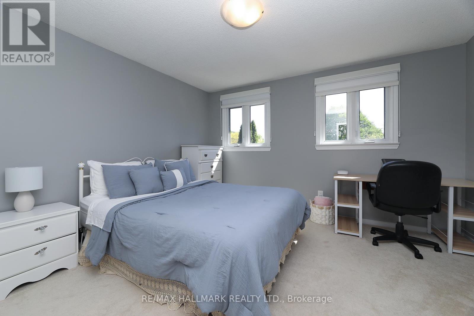 12 BOWES GARDEN COURT - 24