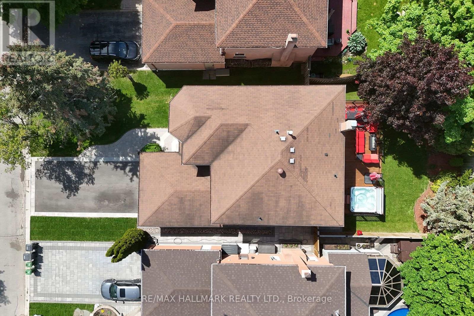 12 BOWES GARDEN COURT - 42