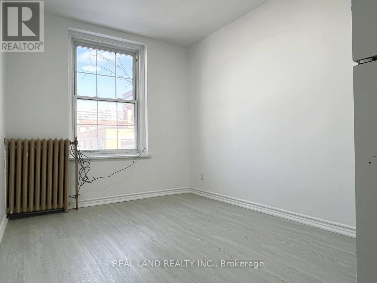UNIT 1 - 31 KING STREET E