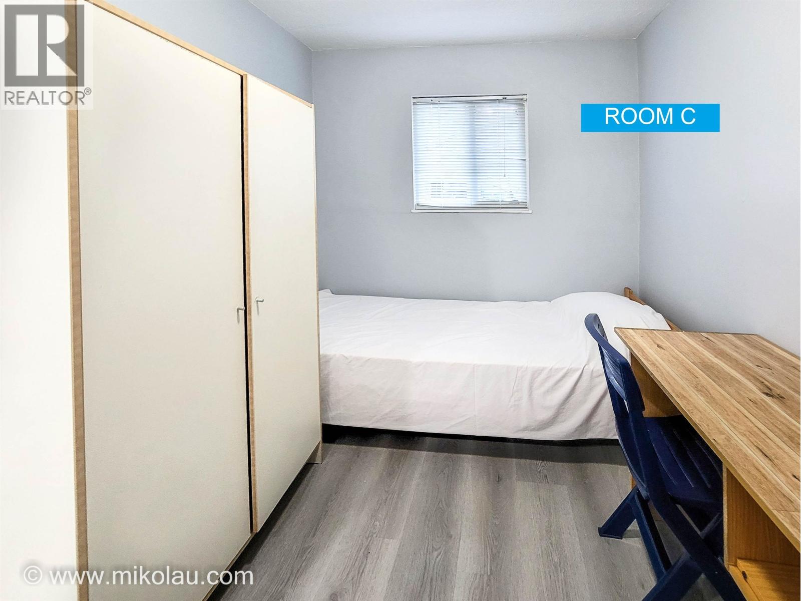 628X ELLIOTT ST, Vancouver