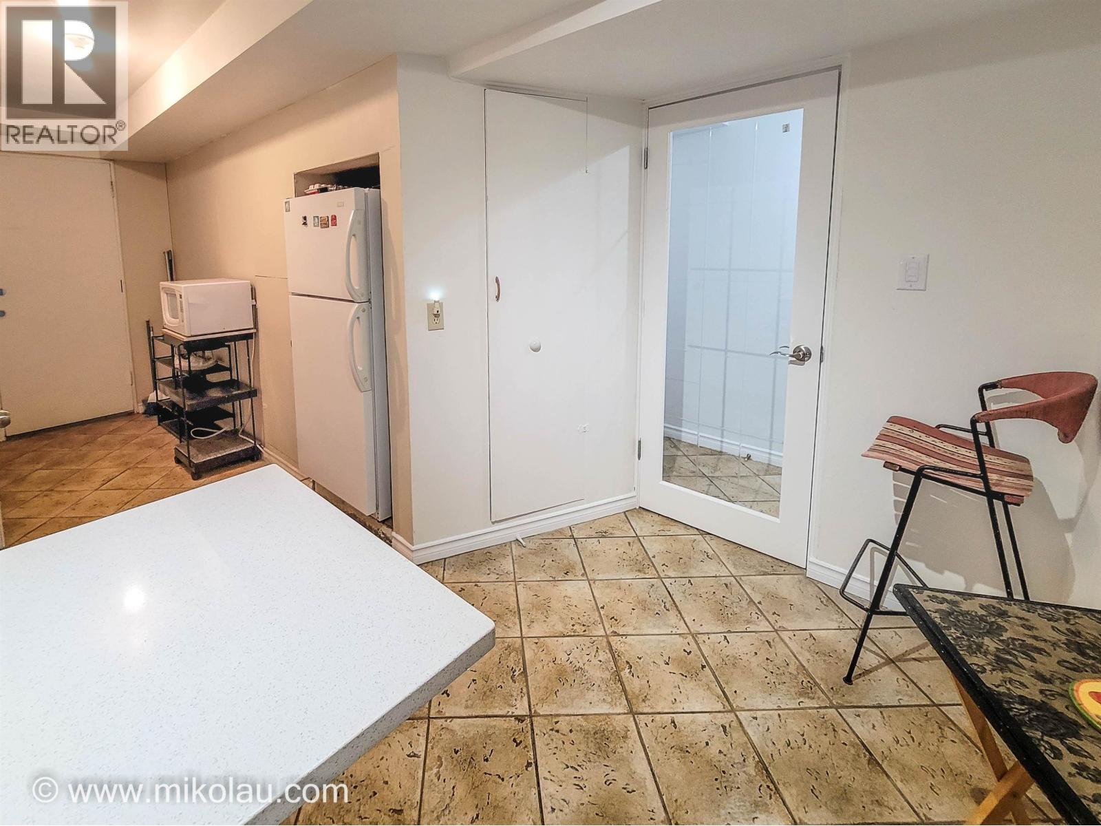 628X ELLIOTT ST, Vancouver