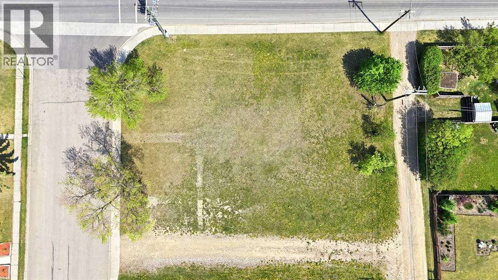 5253 49 Street - photo 3