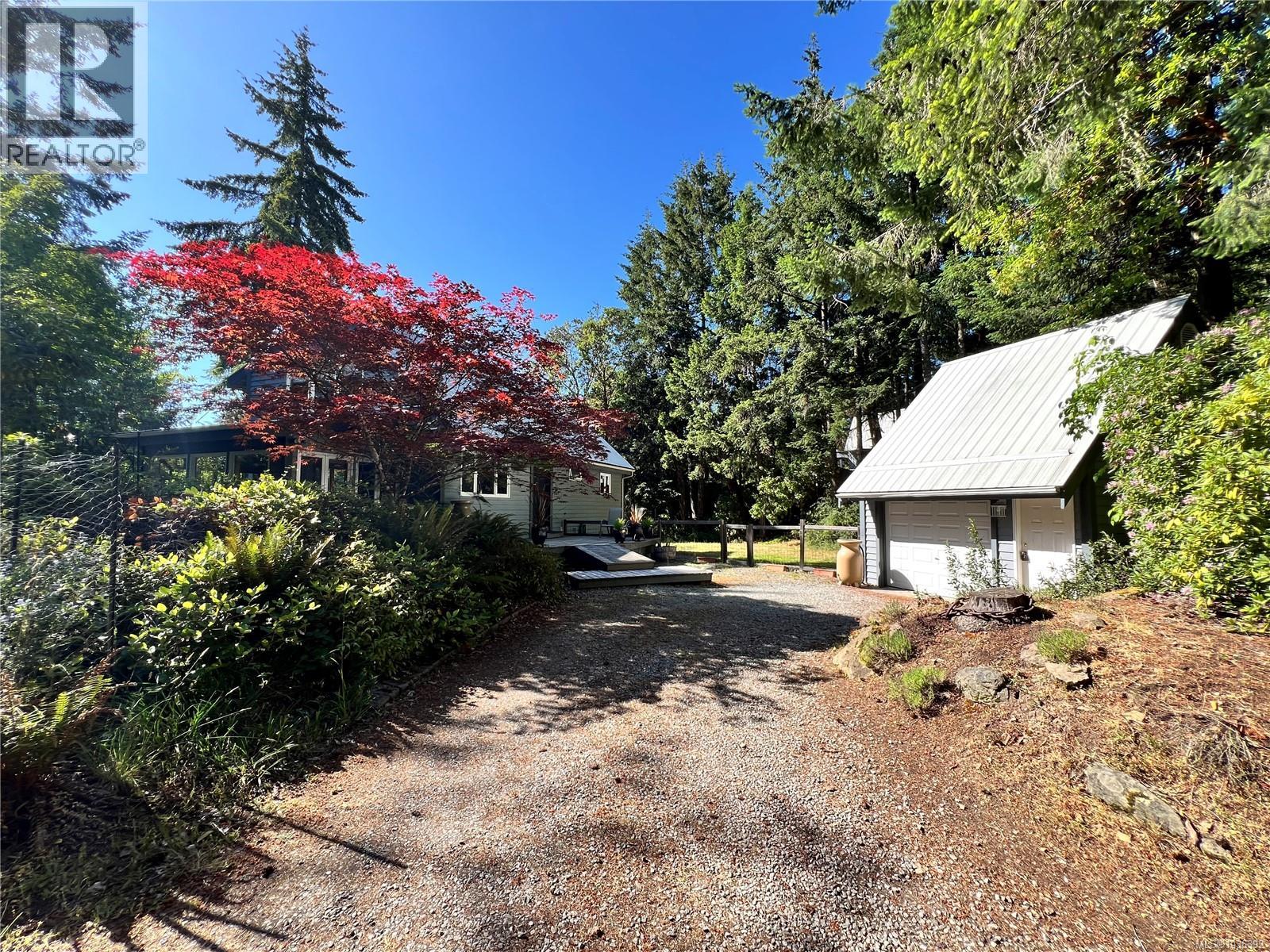 130 Lawnhill Dr - 35