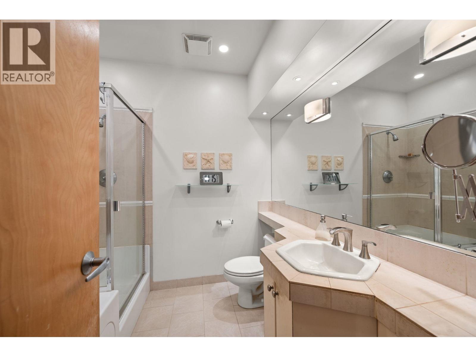 2 Bed, 2 Bath Apartment for Sale in Vancouver – 202 1750 W 2ND AVENUE, Vancouver – MLS# R3126374 - Image 9