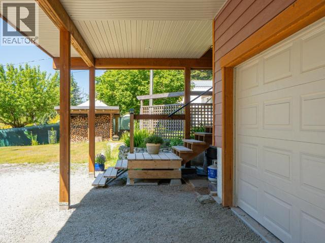 5687 GILLIES BAY RD ROAD - 60