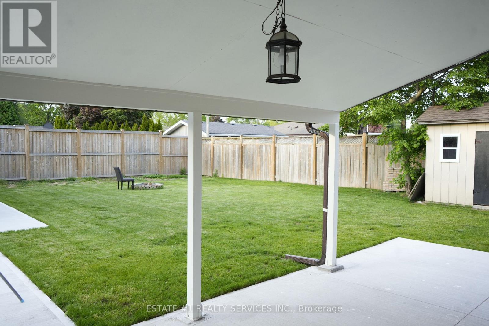 6671 RUSSELL STREET - 7