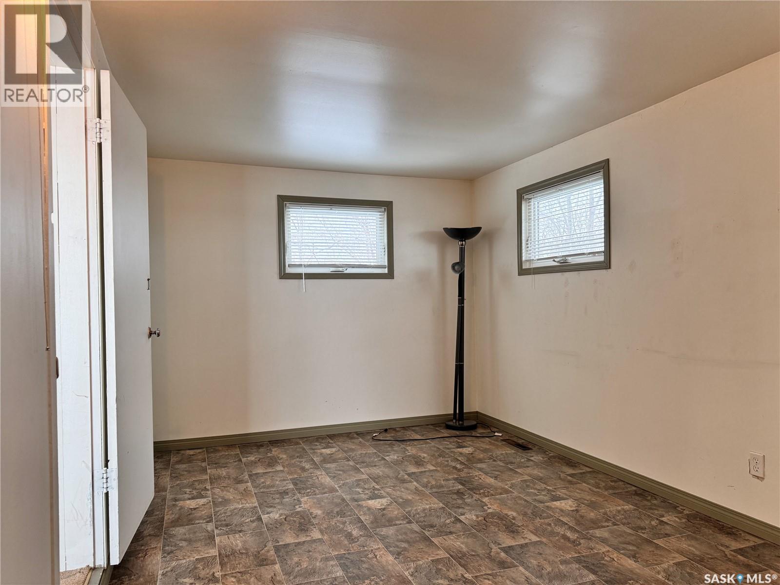 309 A AVENUE E — photo 18