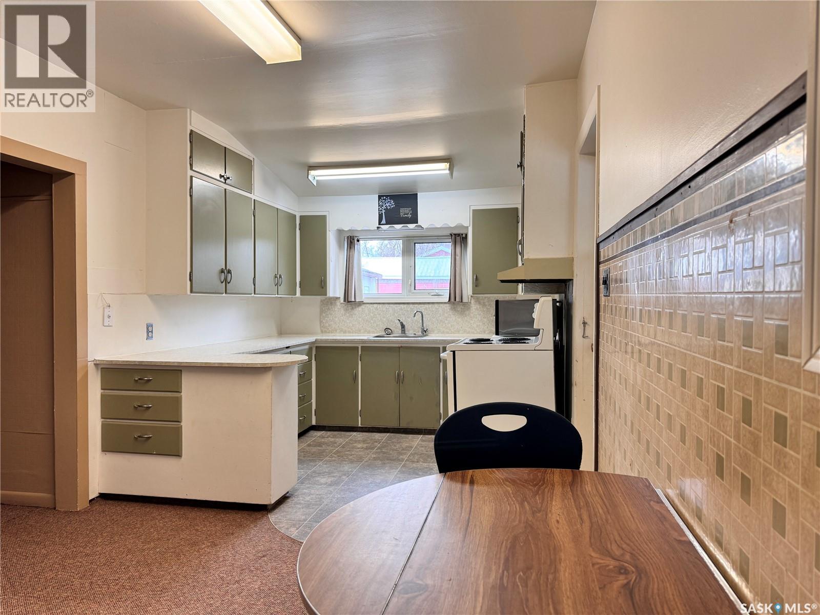309 A AVENUE E - photo 3