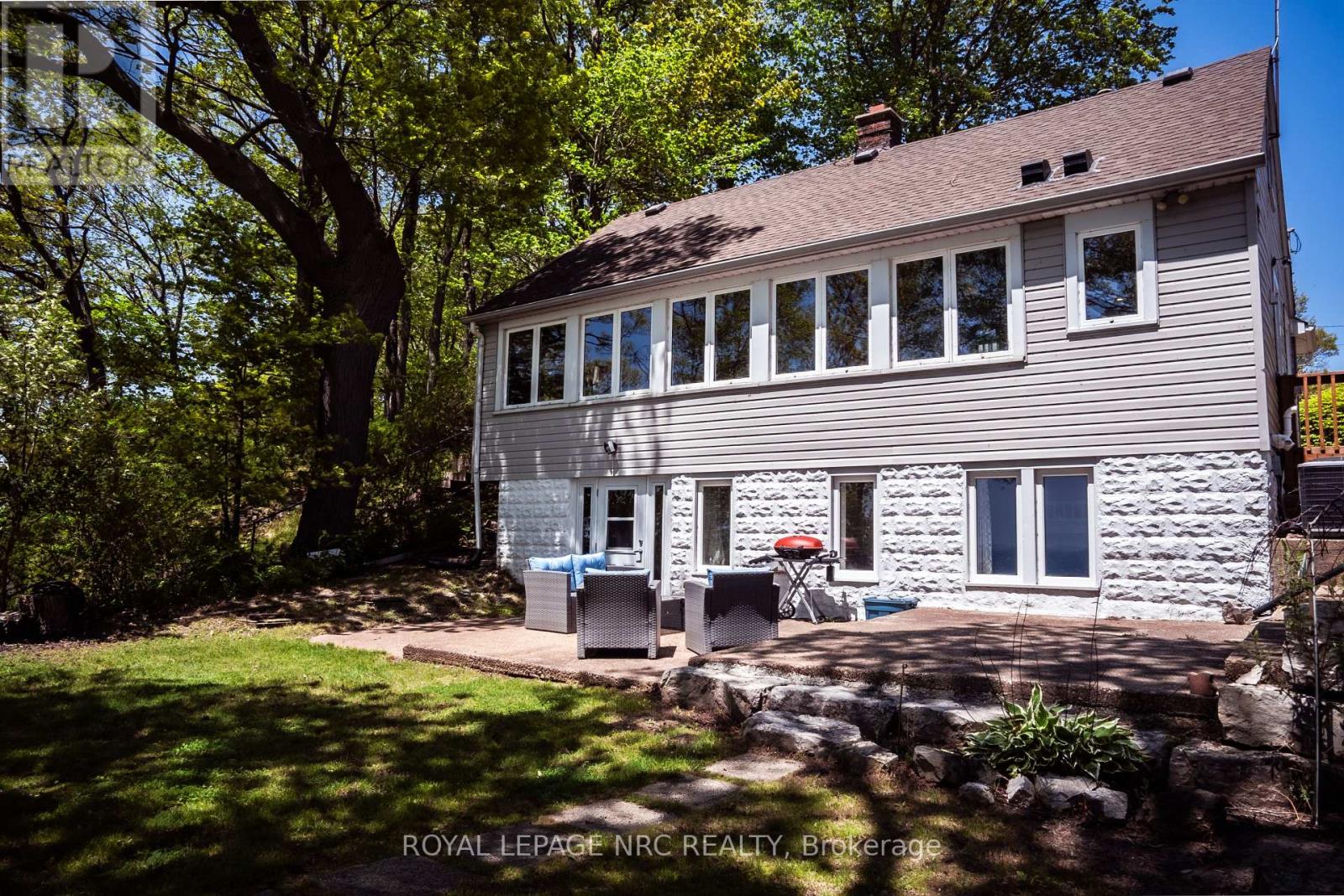10245 CAMELOT DRIVE - 23
