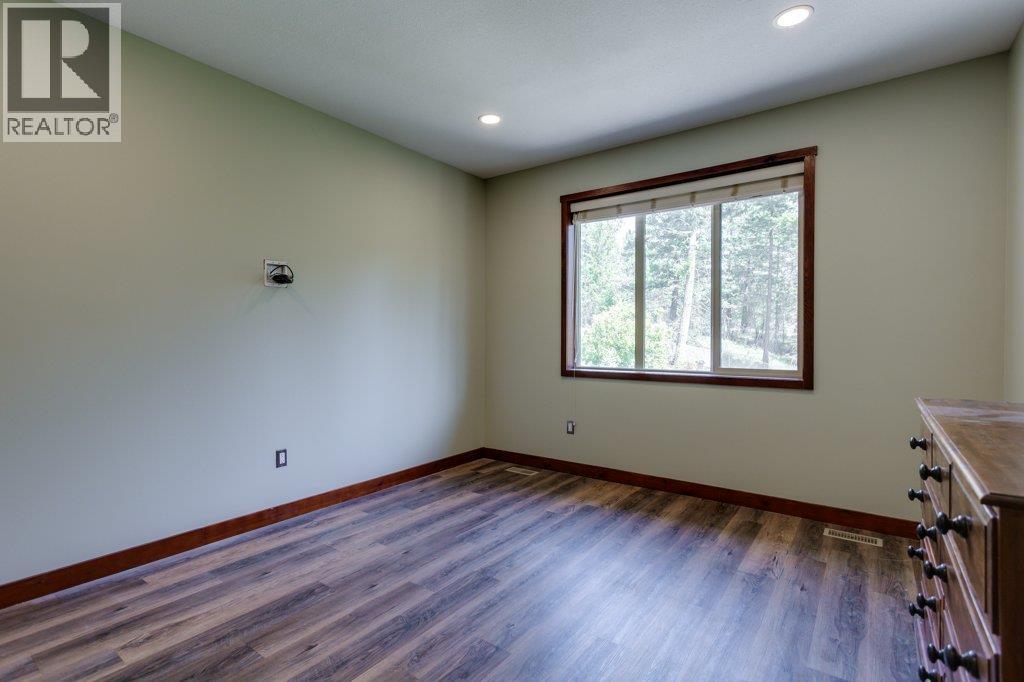 750 Firwood Road - 22