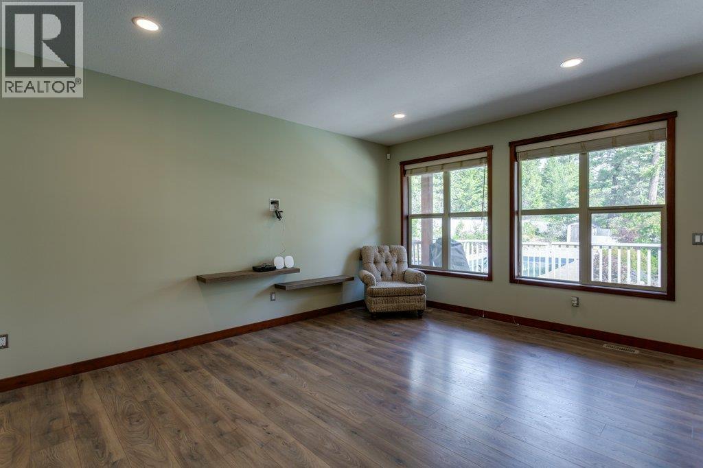 750 Firwood Road - 9