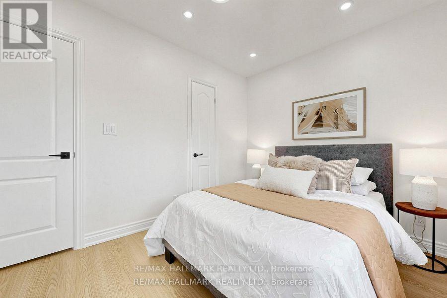 15 EASTDALE AVENUE - 20