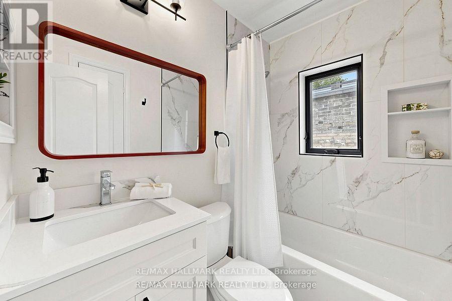 15 EASTDALE AVENUE - 24