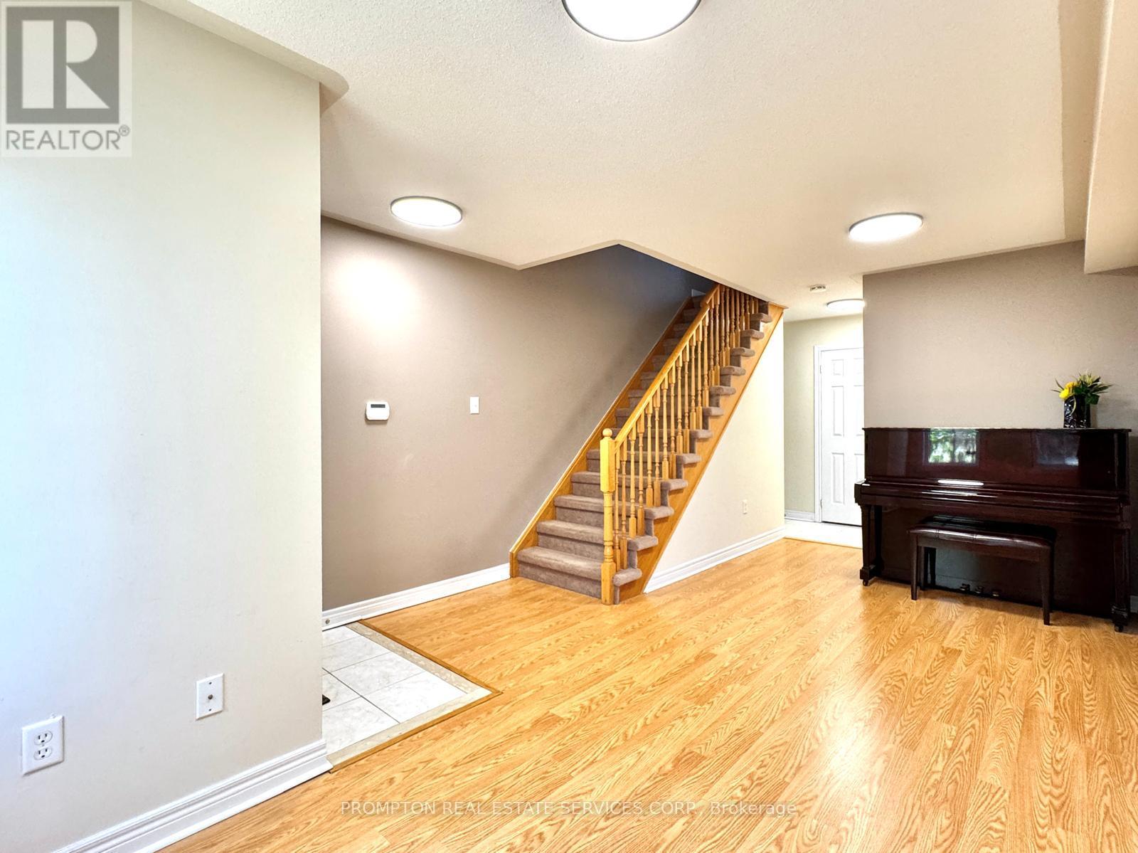 2516 BUR OAK AVENUE - 12