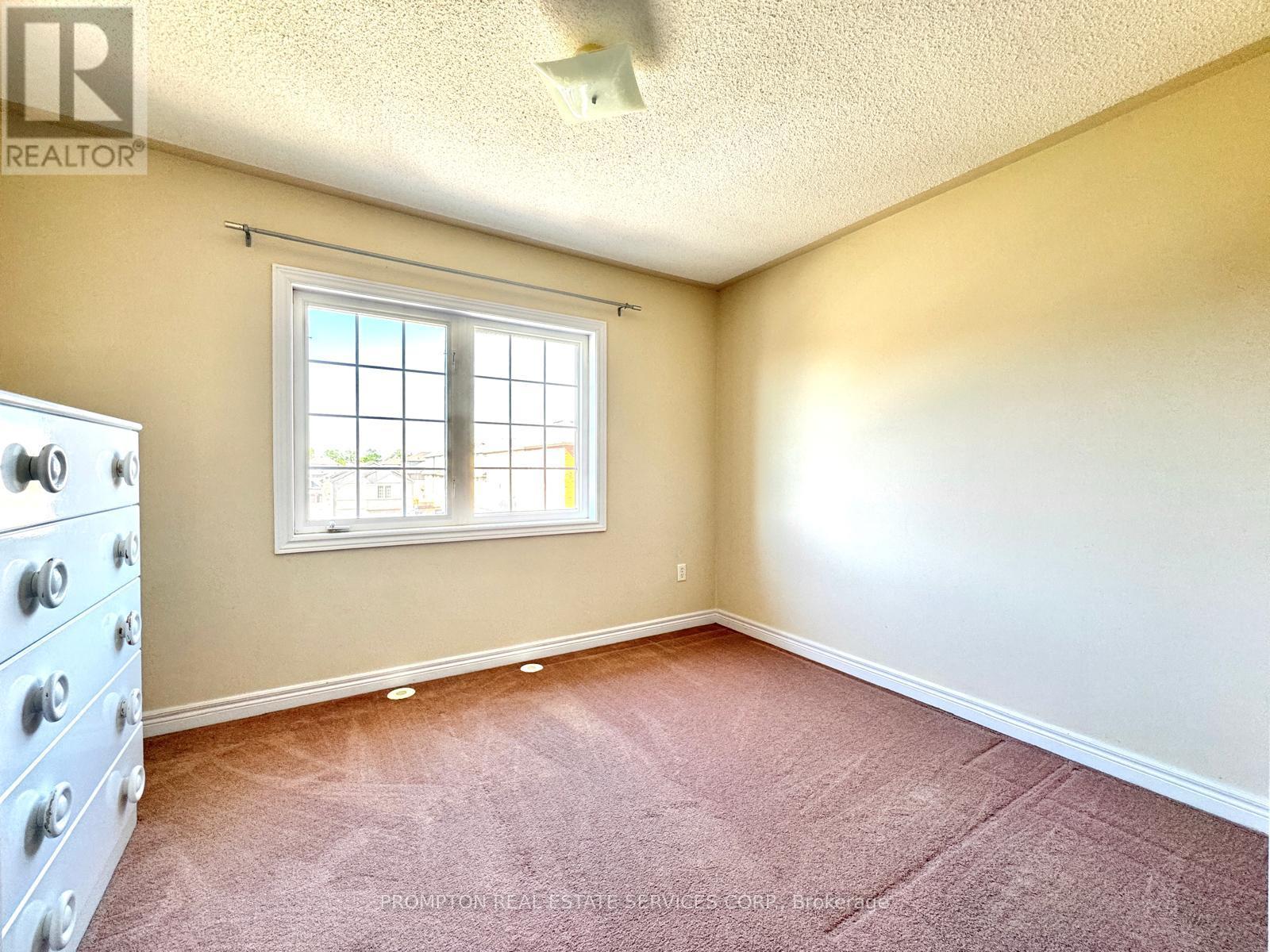 2516 BUR OAK AVENUE - 16