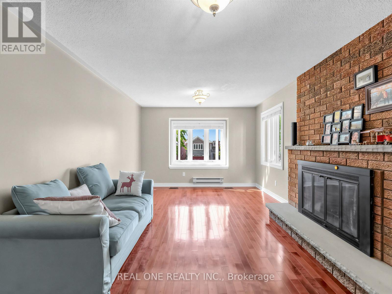 5849 CHORLEY PLACE - 14