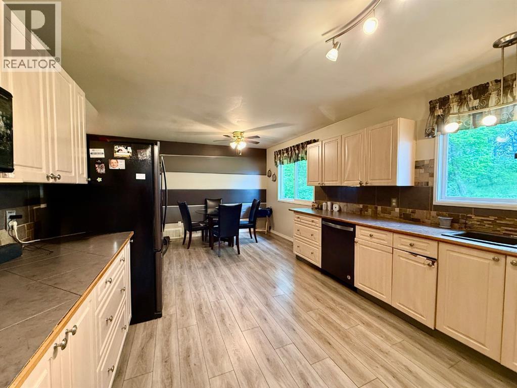 43365 Hwy 881 - 8