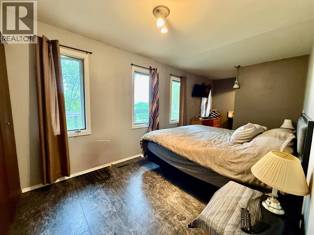 43365 Hwy 881 - 13