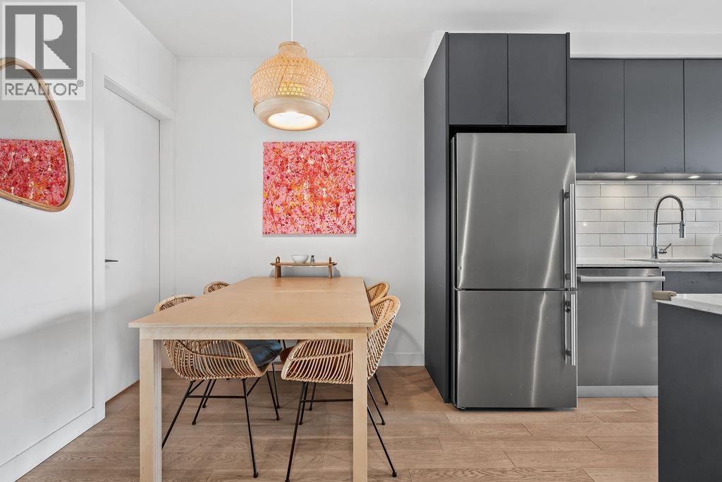 311 1647 E PENDER STREET, Vancouver