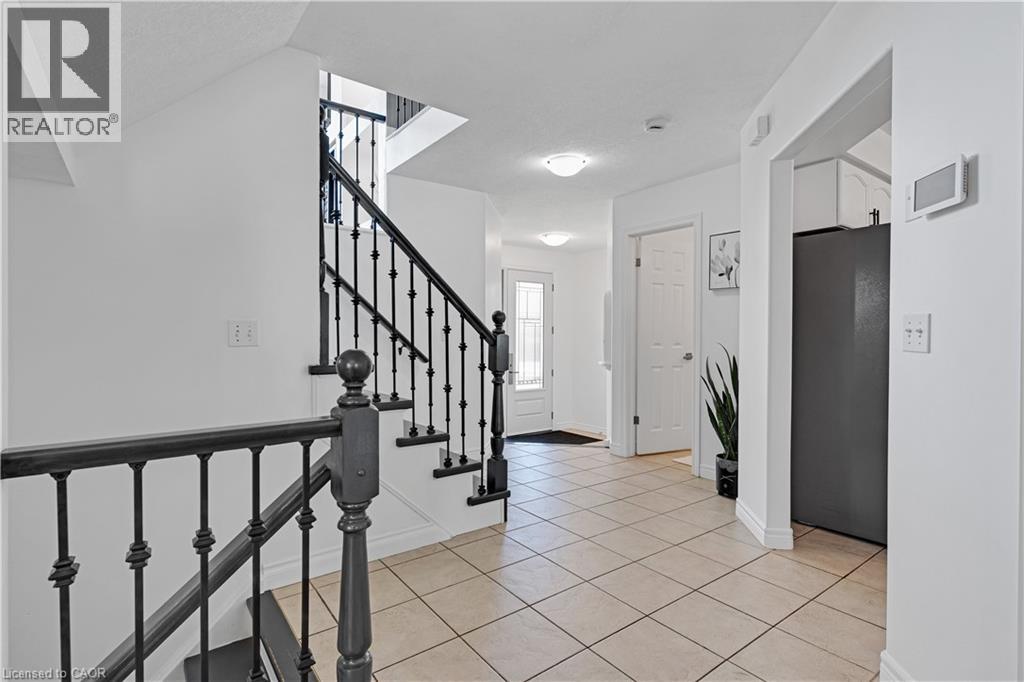 11 GOODWOOD Court - 17