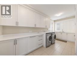 2645 Rosebery Avenue, West Vancouver, BC V7V3A3 Photo 15