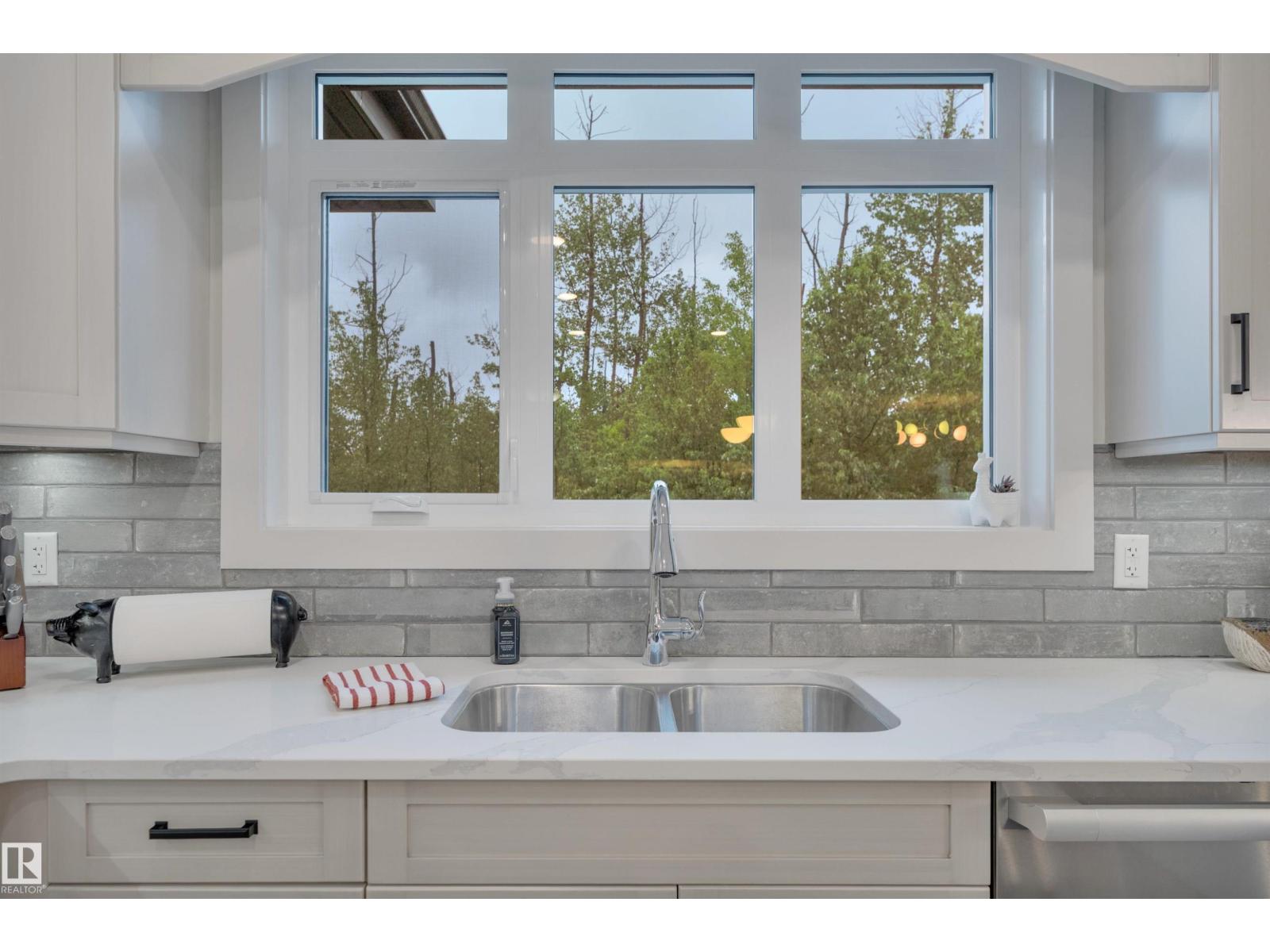 17 DILLWORTH CR — photo 17