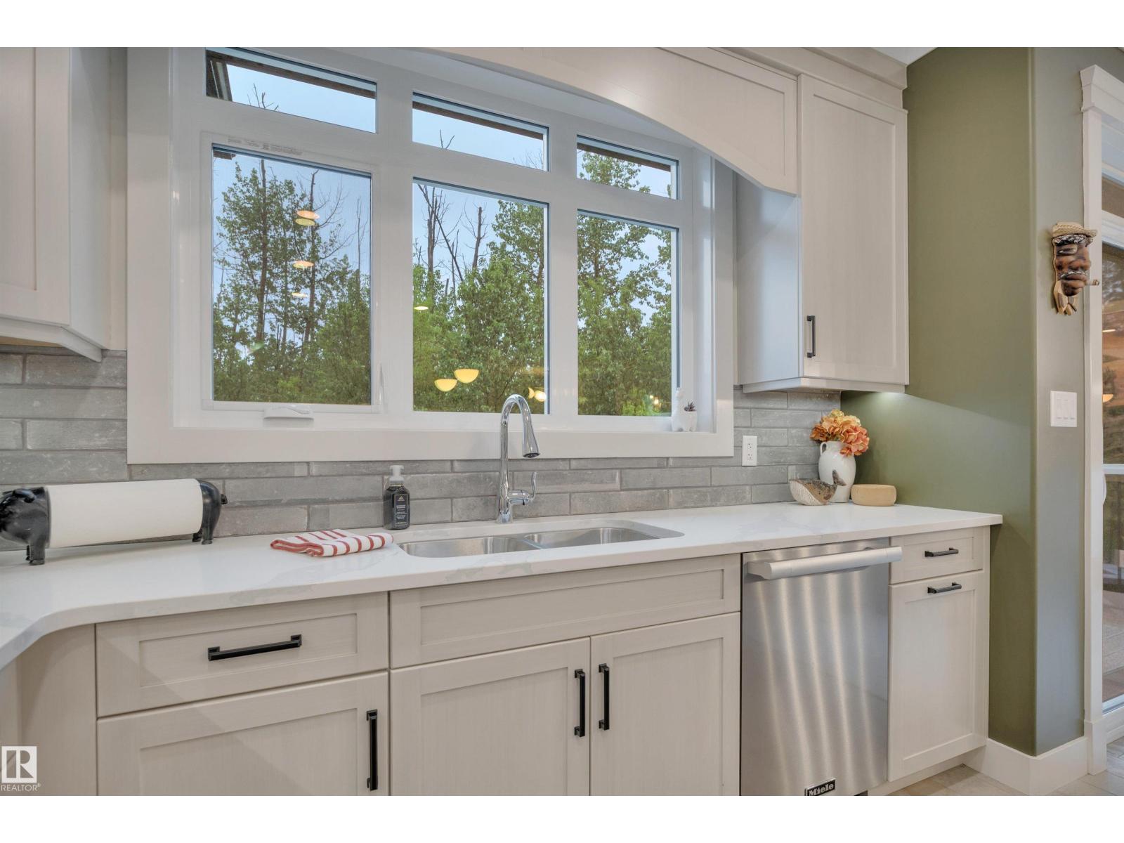 17 DILLWORTH CR — photo 16