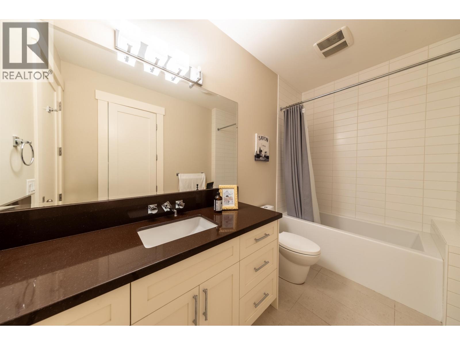 2645 ROSEBERY AVENUE, West Vancouver