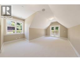 2645 Rosebery Avenue, West Vancouver, BC V7V3A3 Photo 23