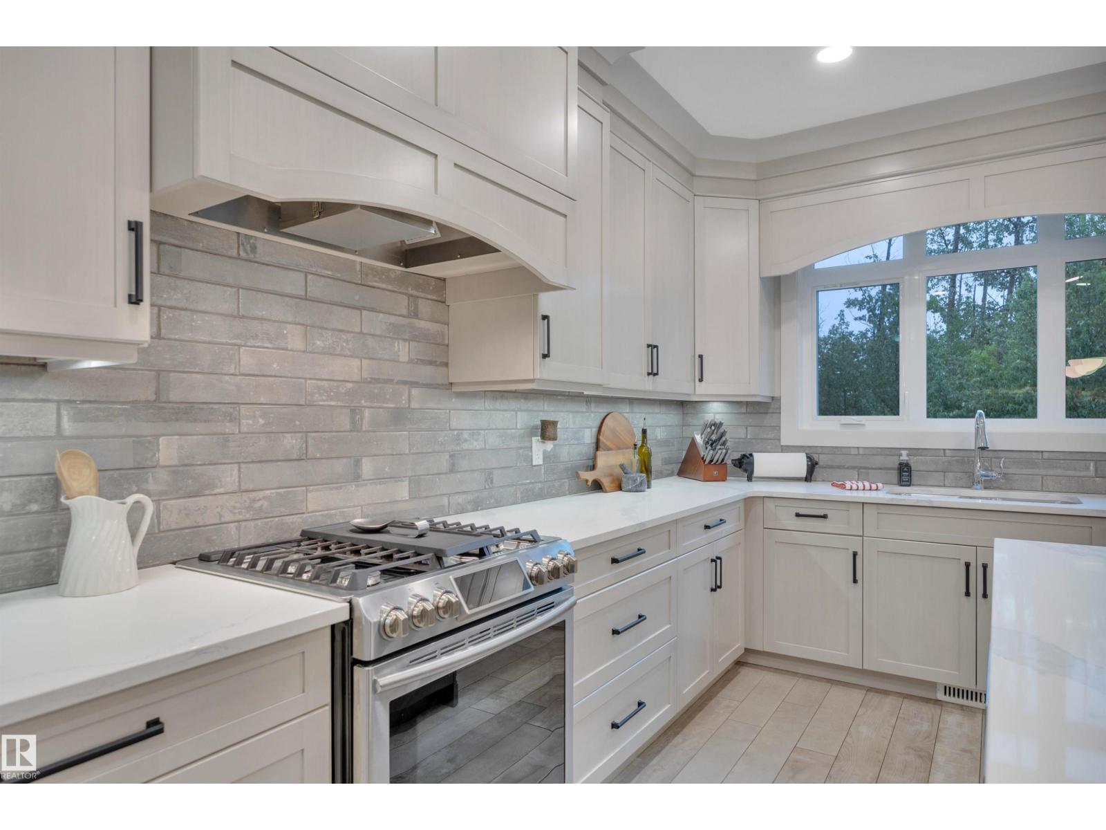 17 DILLWORTH CR — photo 14