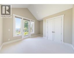 2645 Rosebery Avenue, West Vancouver, BC V7V3A3 Photo 25