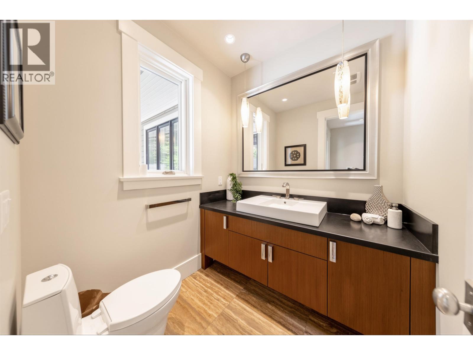 2645 ROSEBERY AVENUE, West Vancouver