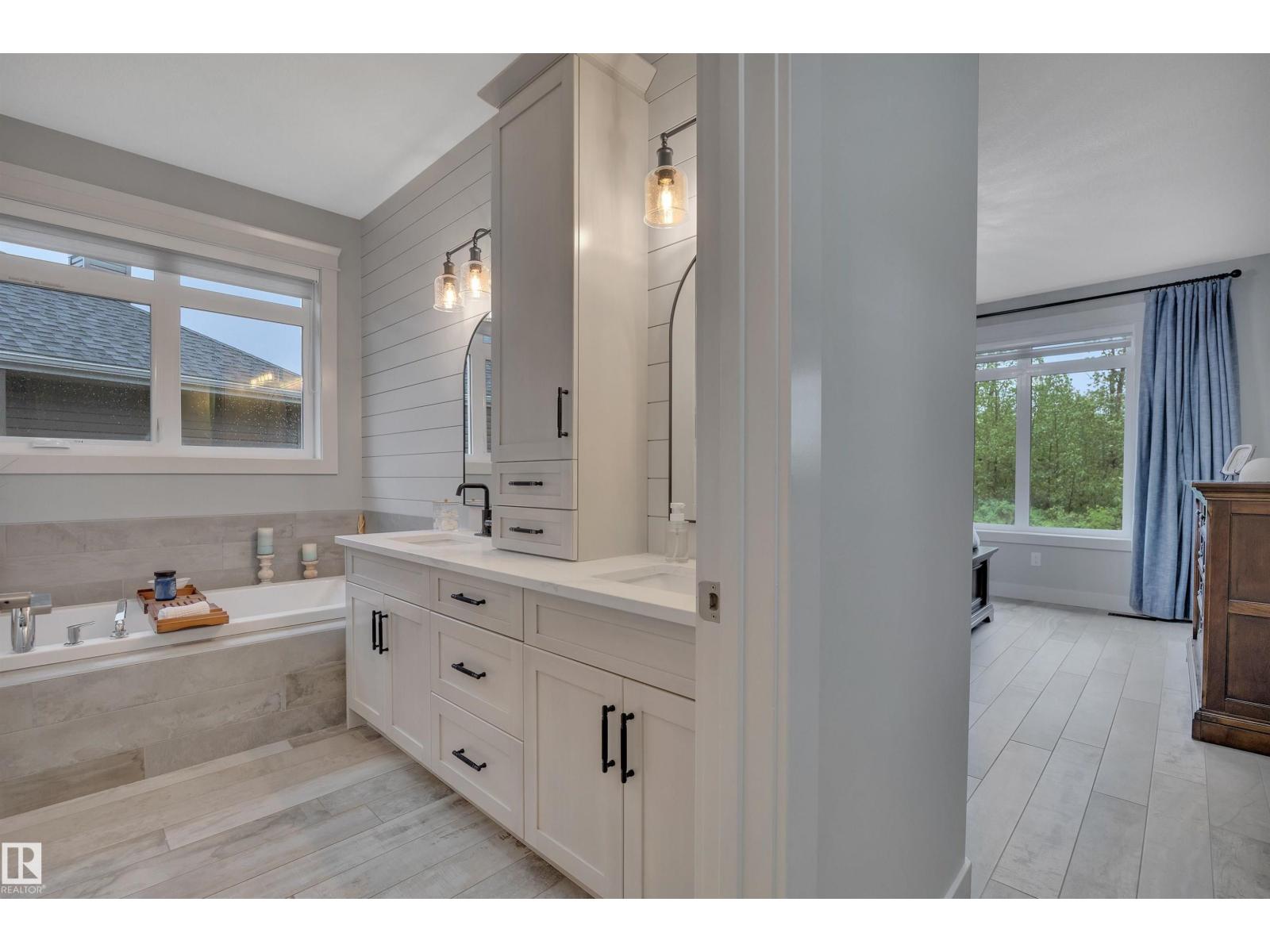 17 DILLWORTH CR — photo 35