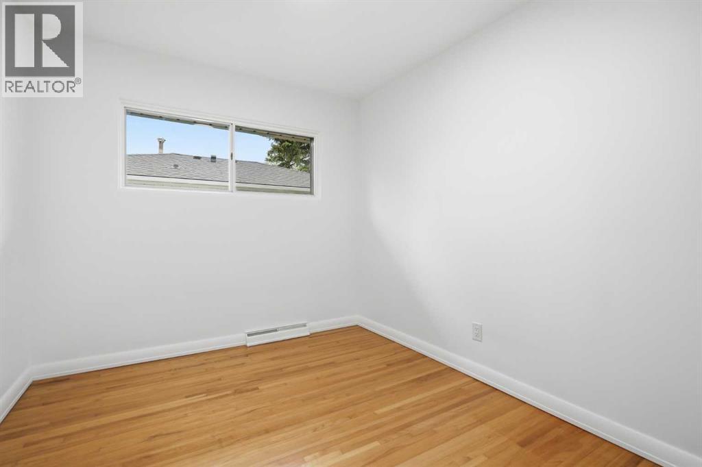 1040 16 Street NE - 15
