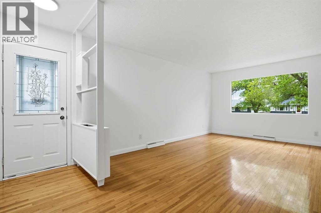1040 16 Street NE - 14