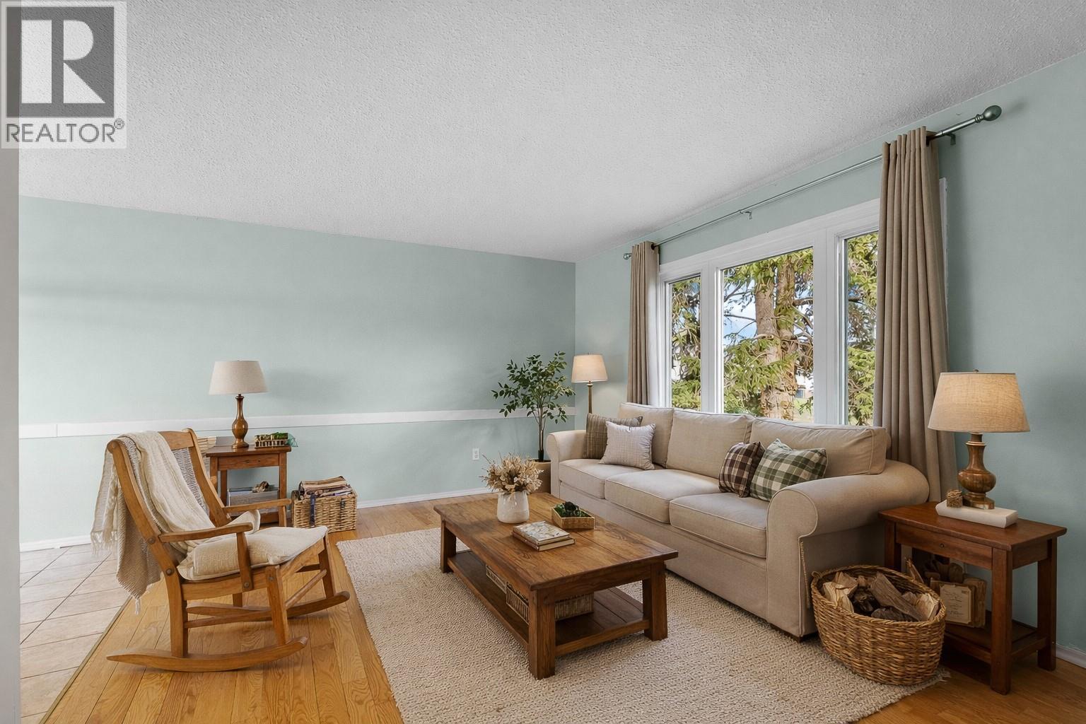 1799 Armstrong Street - 5