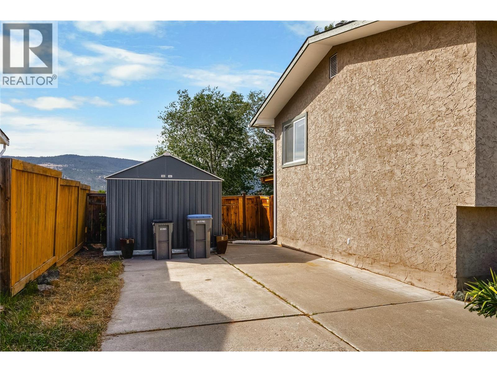 1799 Armstrong Street - 2