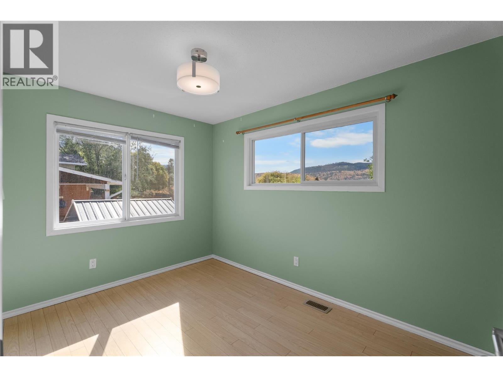 1799 Armstrong Street - Image 29